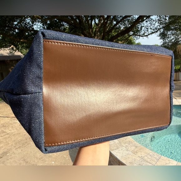 Neiman Marcus Blue Denim Tote with Brown Handles and Embroidered Brand NWOT - Picture 8 of 9
